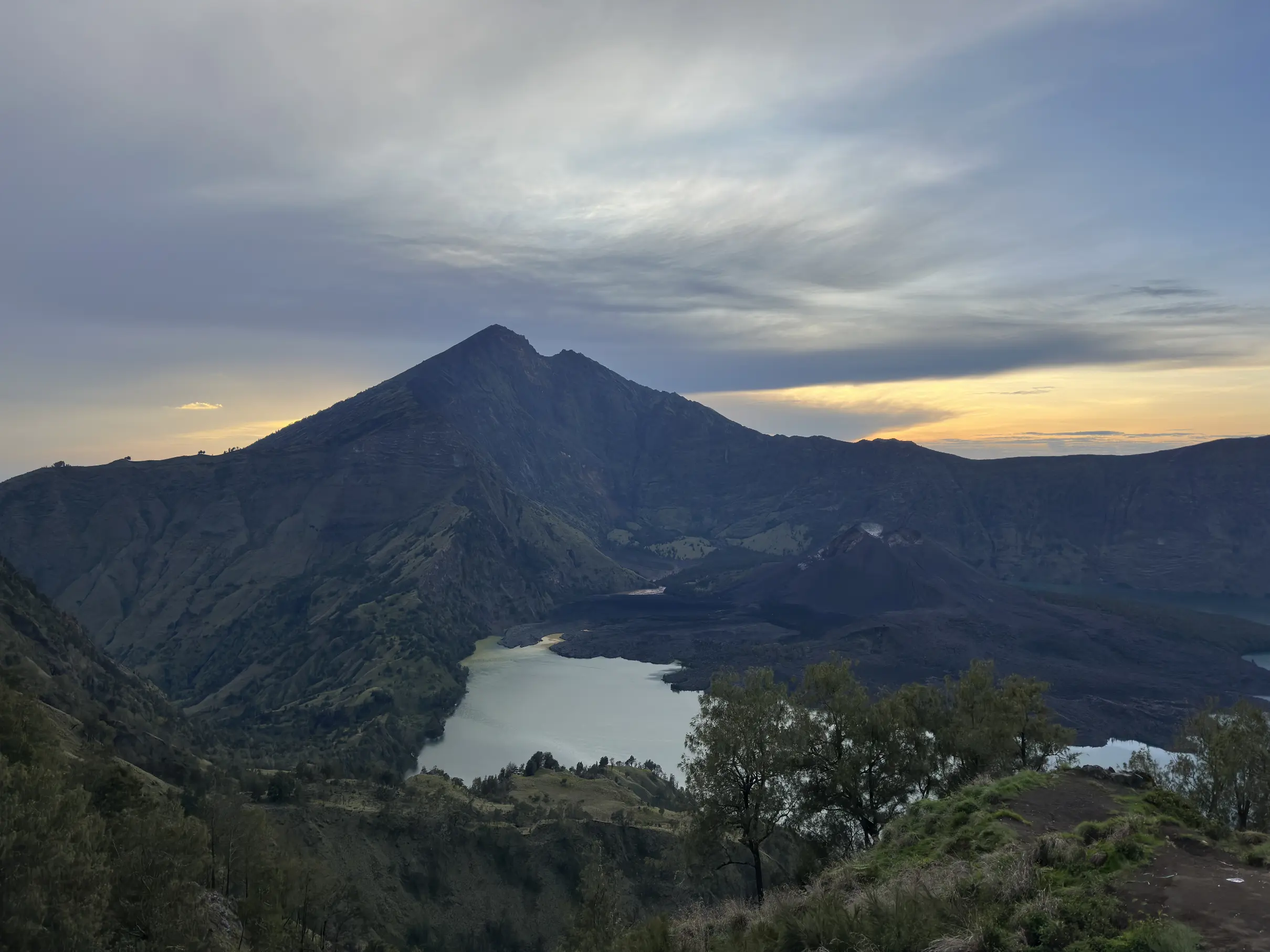 Rinjani crater at sunrise